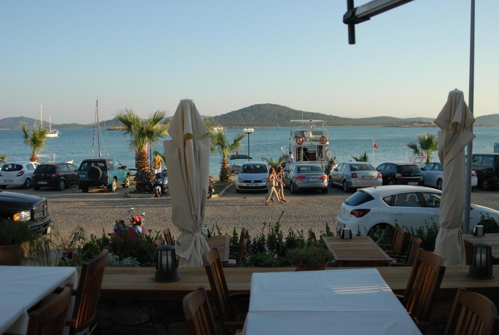 Aliye Hanim Hotel Ayvalik Luaran gambar