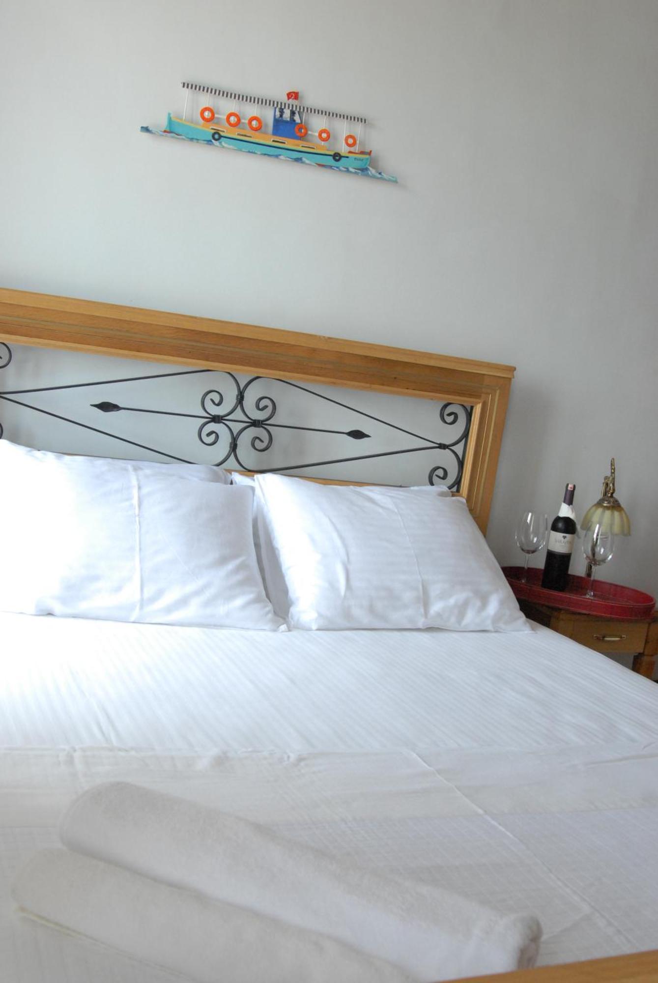 Aliye Hanim Hotel Ayvalik Luaran gambar