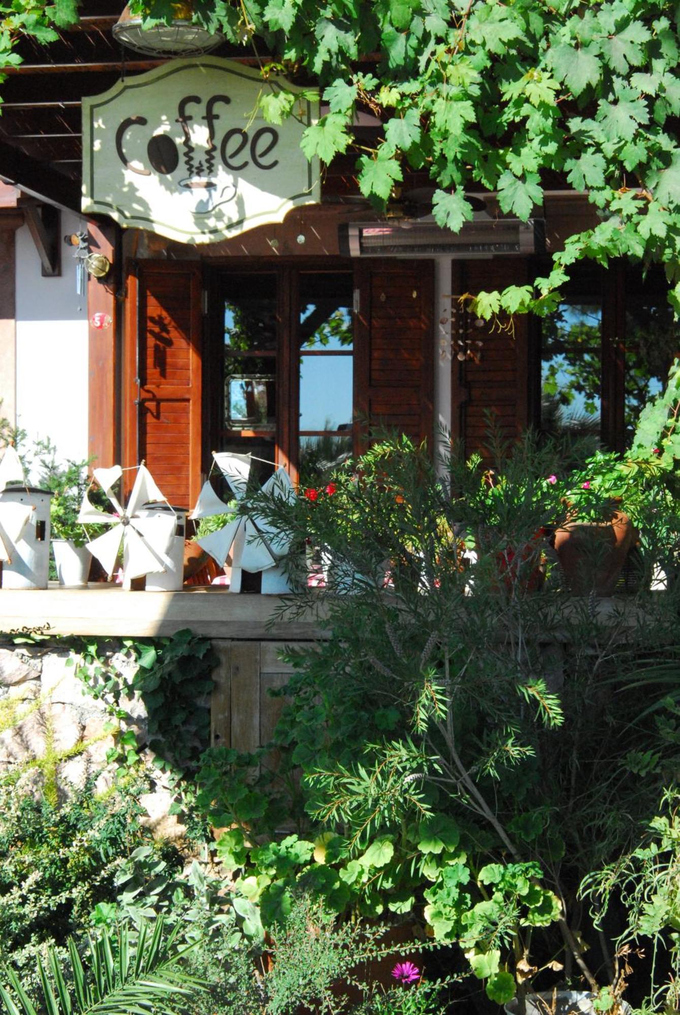 Aliye Hanim Hotel Ayvalik Luaran gambar
